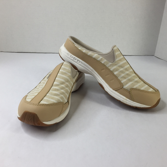 Easy Spirit Shoes - Easy Spirit Womans Traveltime Shoe Clog Mule 9